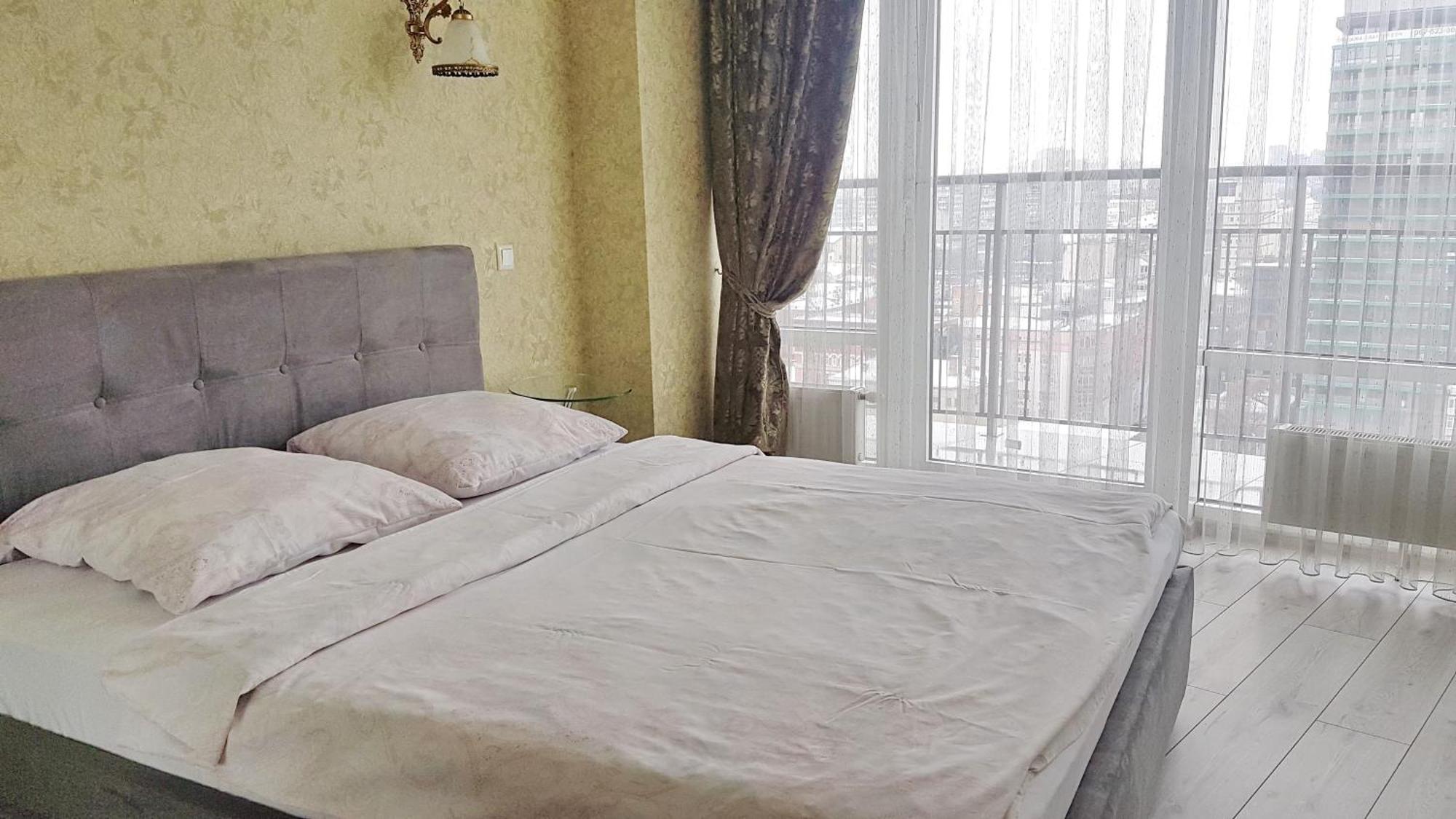 Most City Apart-Hotel Dnipro Extérieur photo