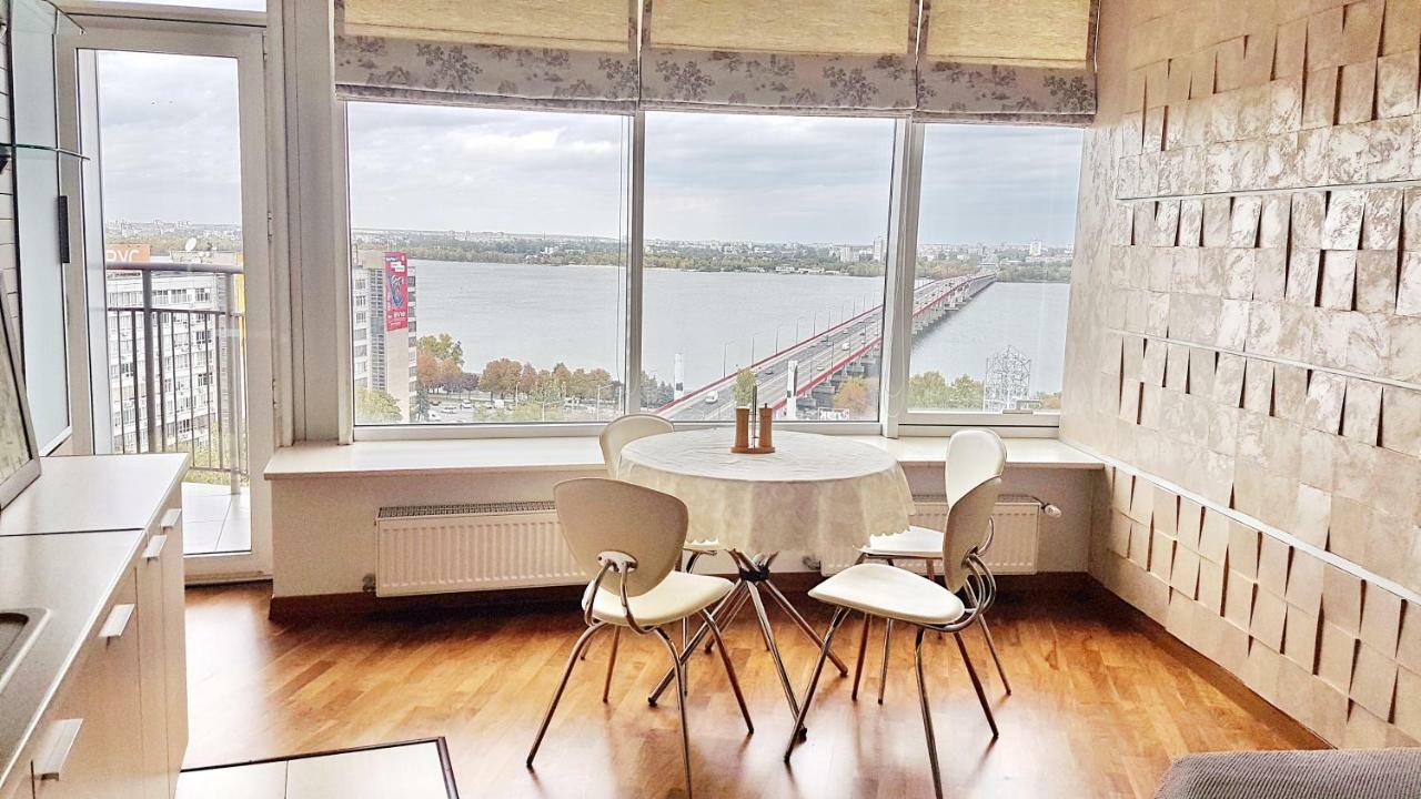 Most City Apart-Hotel Dnipro Extérieur photo